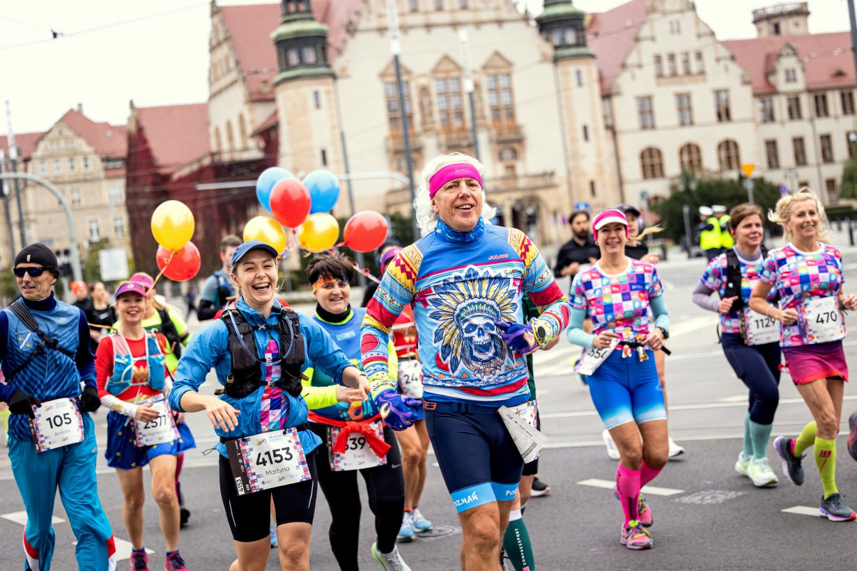 Fot.4 24.LOTTO Poznan Maraton fot.K.Berda Trasa1 1230x820 - Zobacz zdjęcia z biegu!