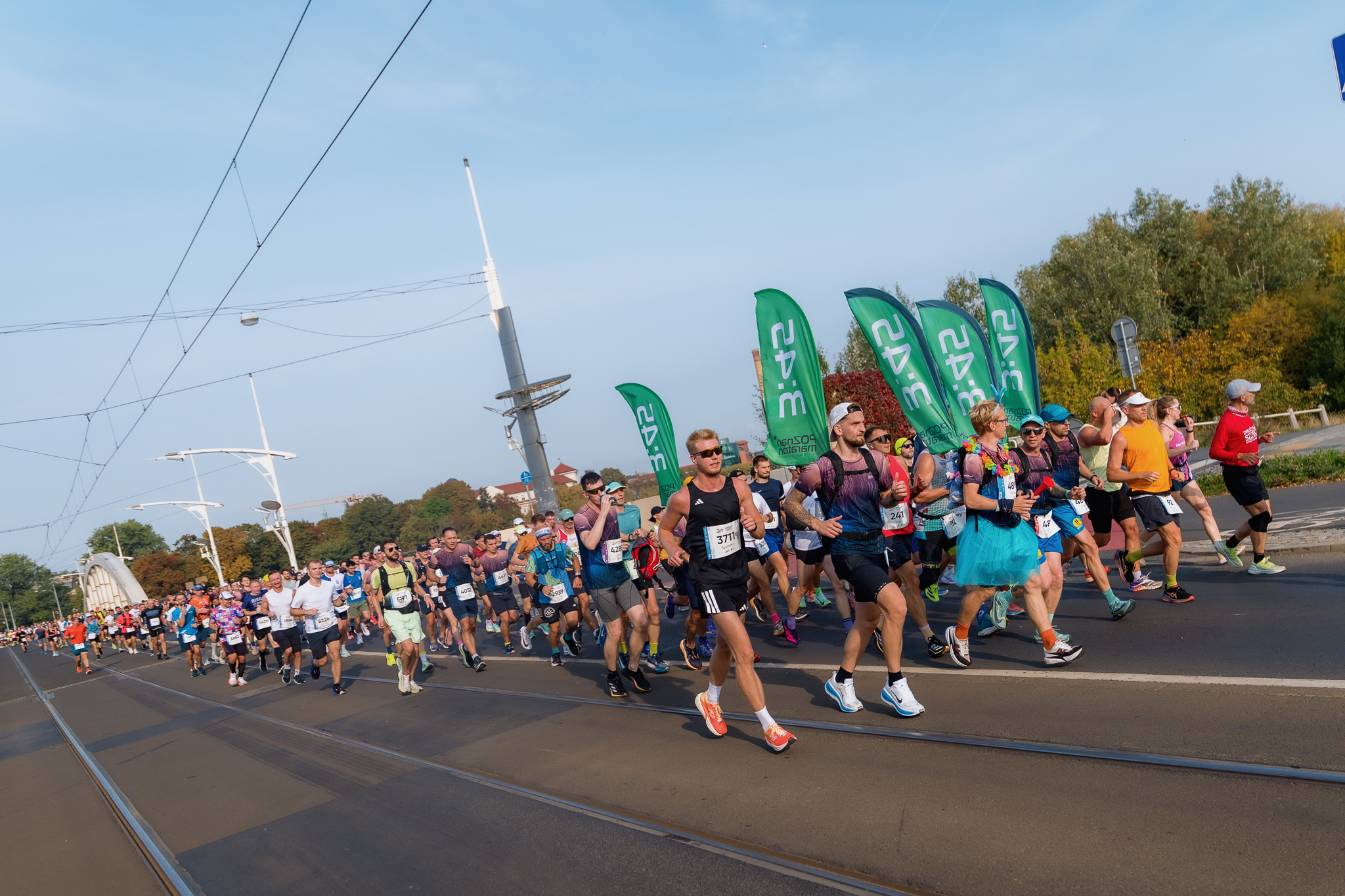 25 PM biegacze na trasie maratonu 3 - Jubileuszowy LOTTO 25. Poznań im. Macieja Frankiewicza za nami!